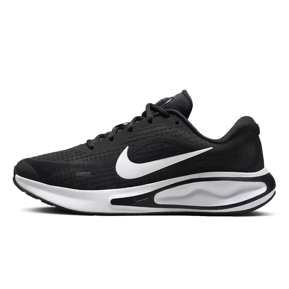Tekaske copate Nike Journey Run Udobna blaženje, protizdrsne in trpežne Idealne za vsakodnevni trening IH7329-101