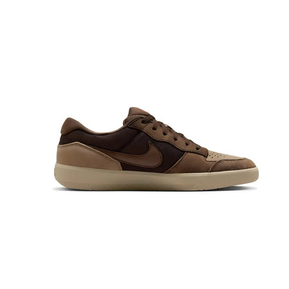 Nike SB Force 58 Unisex čevlji za rolkanje, trpežen zgornji del iz semiša, klasični retro čevlji za rolkanje in vsakdanjo rabo, udobni športni čevlji DV5477-201