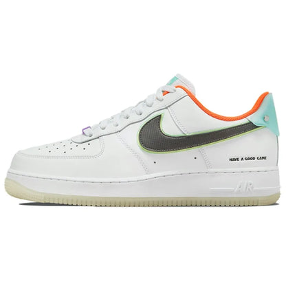 Nike Air Force 1 '07 Bianco Grigio Fumo Chiaro Scarpe da skate casual comode con ammortizzazione AF1 basse da uomo Streetwear FJ4146-100