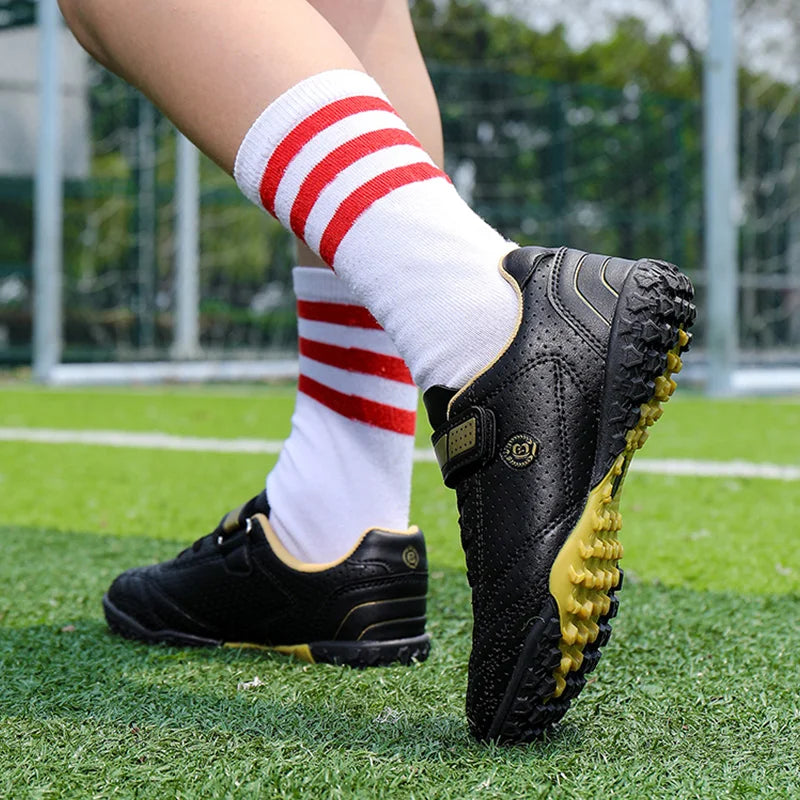 Vaikiški berniukų žemi futbolo bateliai, vasariniai, kvėpuojantys, sportiniai treniruočių sportbačiai, lauko jaunimo dirbtinės žolės futbolo bateliai