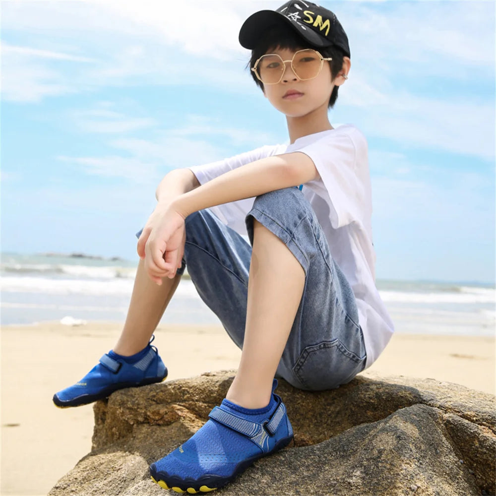 Kids Aqua Shoes Summer Beach Five Fingers Barefoot Water Shoes Swimming Lightweight Non-slip Seaside River Children Sneakers