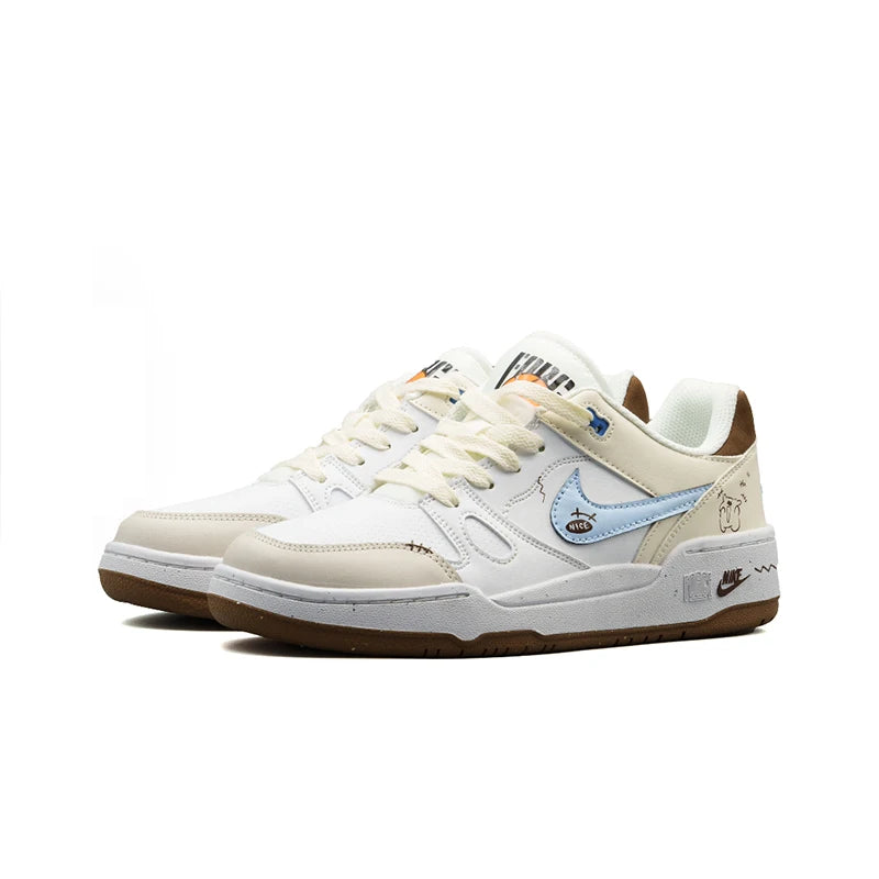 Individuell gestaltete Sneaker: Nike Full Force Sneaker | Frischer Reisestil | Bequeme, vielseitige Low-Top-Skateschuhe für Herren