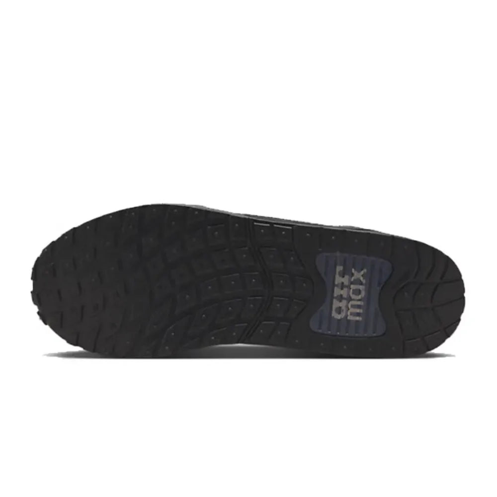 Tekaski copati Nike Air Max Verse – lahka konstrukcija za podporo pri vsakodnevnem tekaškem treningu, unisex model FV1302-001
