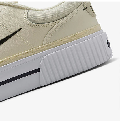 Официални леки дамски маратонки Nike Court Legacy FV5526-100