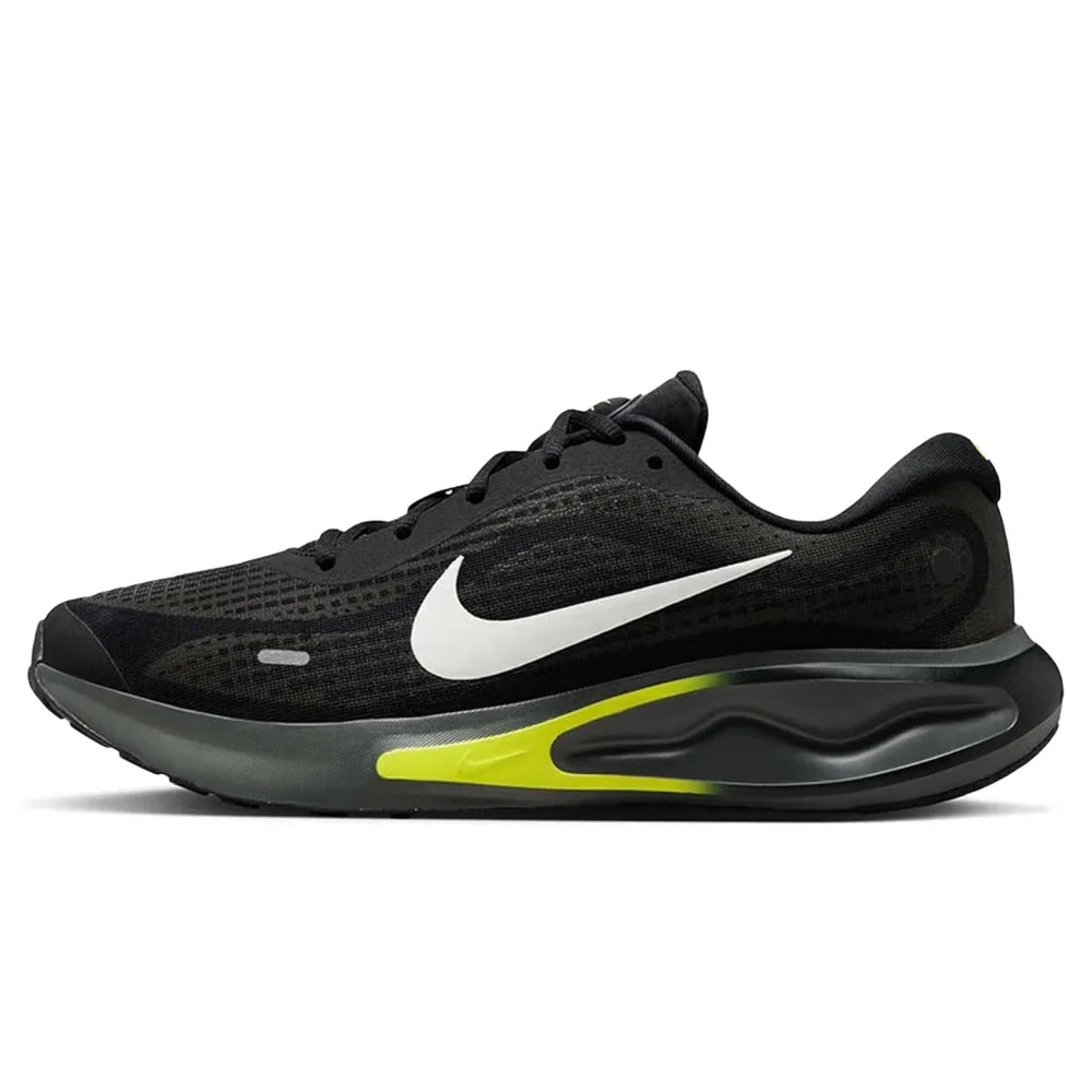 Tekaske copate Nike Journey Run Udobna blaženje, protizdrsne in trpežne Idealne za vsakodnevni trening IH7329-101