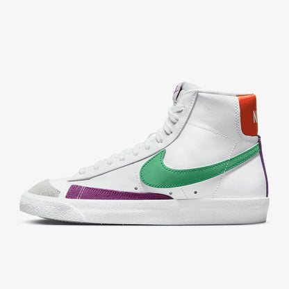 Offizielle authentische Nike Blazer Mid '77 Damen-Leicht-Sneaker CZ1055-123