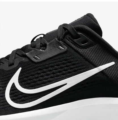 Nike originalni novi ženski klasični tekaški čevlji iz mrežastega materiala, ki omogočajo dihanje, FD6034-001