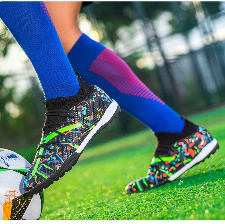 Chaussures de football à pointes longues pour hommes, chaussures de sport d'intérieur, chaussures de football professionnelles, chaussures souples respirantes unisexes, livraison directe