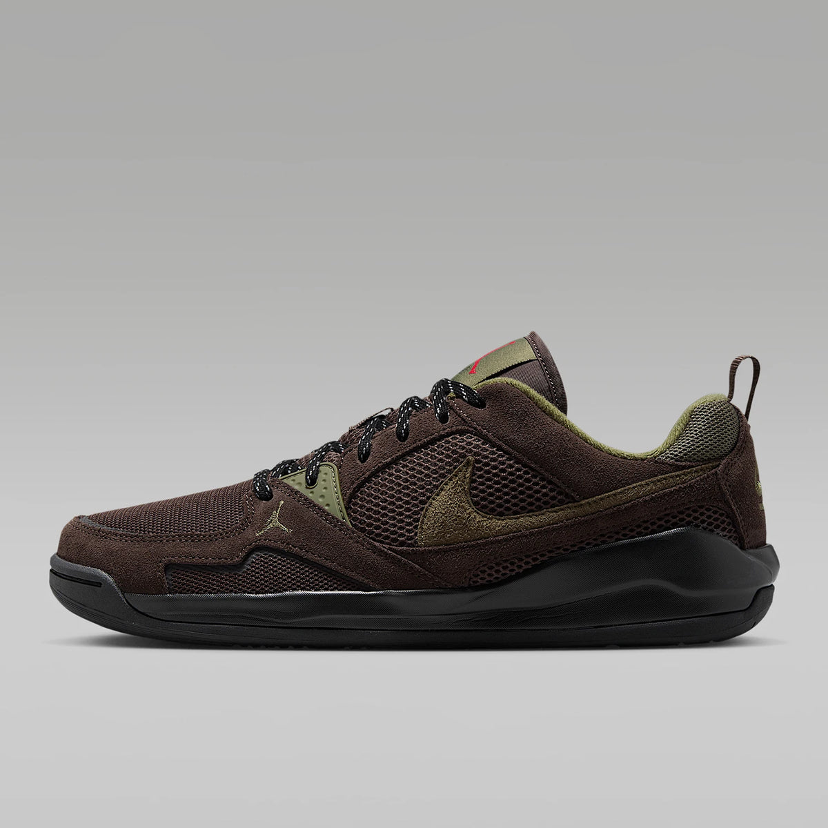Nike originalni JORDAN moški dihalni mrežasti športni čevlji za košarko z oblazinjenim podplatom HJ6777-200
