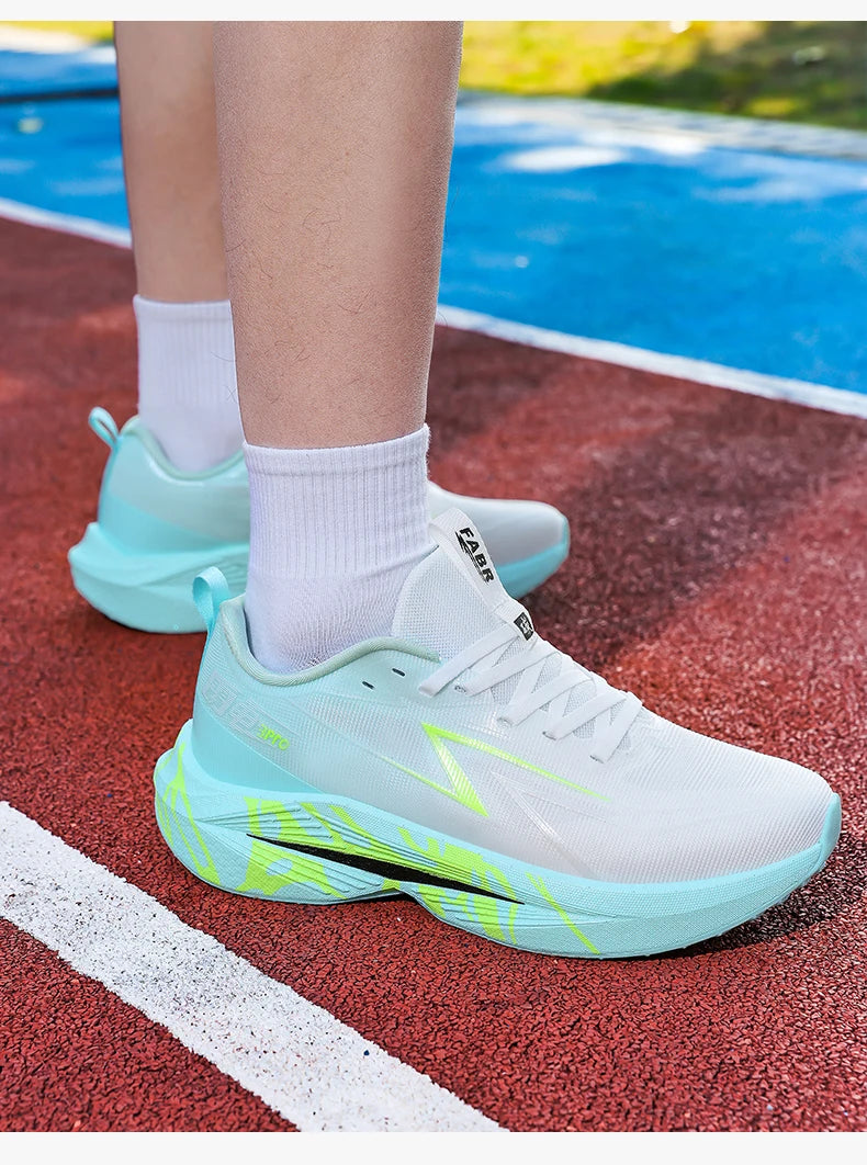 Marathon Men Running Shoes Sports Speciality Breathable Lightweight Women's Athletic Nonskid Carbon Board Comfortable Sneakers
