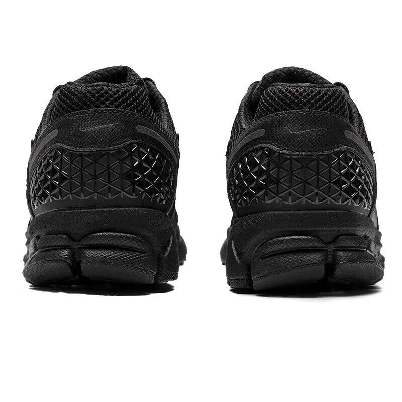 Originalni moški tekaški copati NIKE ZOOM VOMERO 5