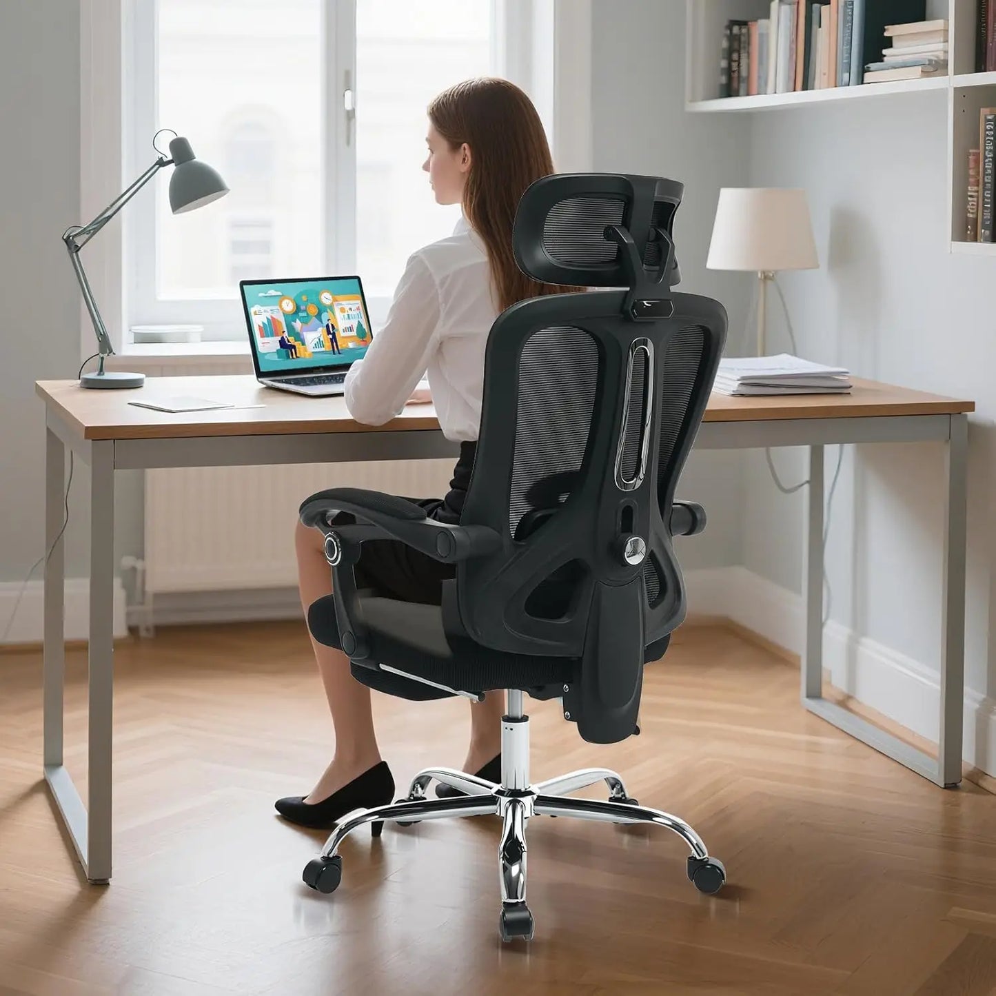Ergonomic High Back Mesh Gaming Chair with Retractable Footrest, Adjustable Headrest & Lumbar Support, Spacious Comfortable Office Desk Chair with Wheels, Swivel Computer Seating for Home Study & Work, Large Size, Black