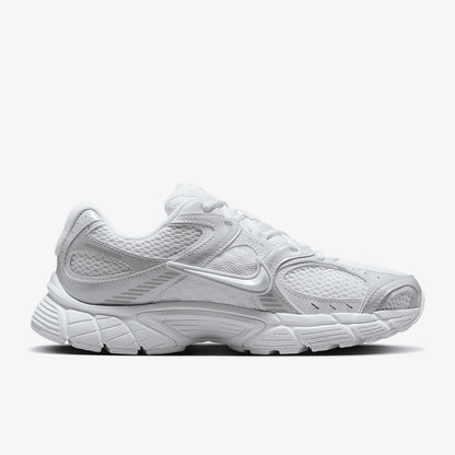 Nike uradni originalni ženski treningovski dihalni športni čevlji V5 RNR HQ7901-101