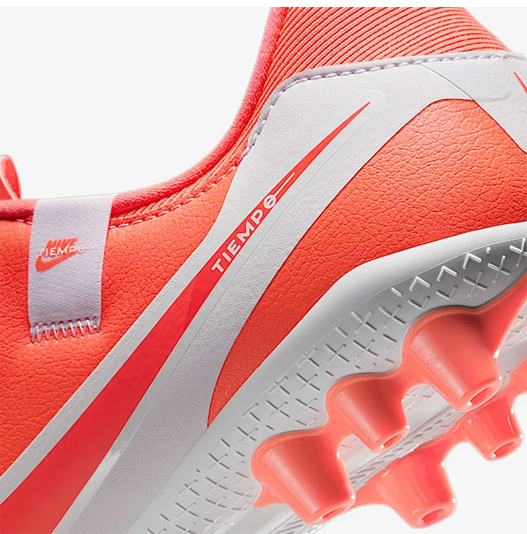 Nike originalni novi moški nogometni čevlji z nizkim zgornjim delom iz umetne trave, lahki, model DV4340-400