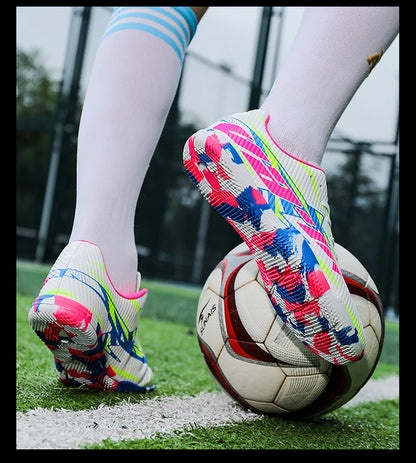 Nouvelles chaussures de football pour hommes, baskets de match, chaussures de soccer antidérapantes, chaussures de sport pour terrain gazonné, chaussures d'entraînement professionnelles, ultra-légères, unisexes.