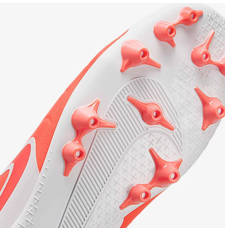 Nike originalni novi moški nogometni čevlji z nizkim zgornjim delom iz umetne trave, lahki, model DV4340-400