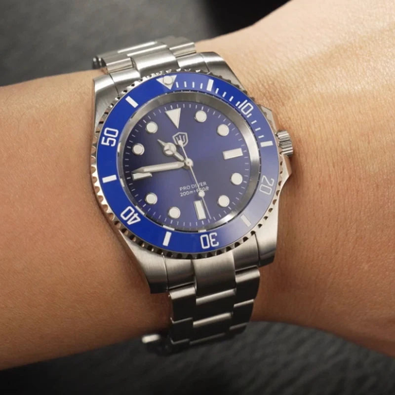 Watchdives WD1680Q V2 Green Dial Quartz Watches VH31 Sweep Second Movement Sapphire 200M Waterproof Stainless Steel Wristwatch