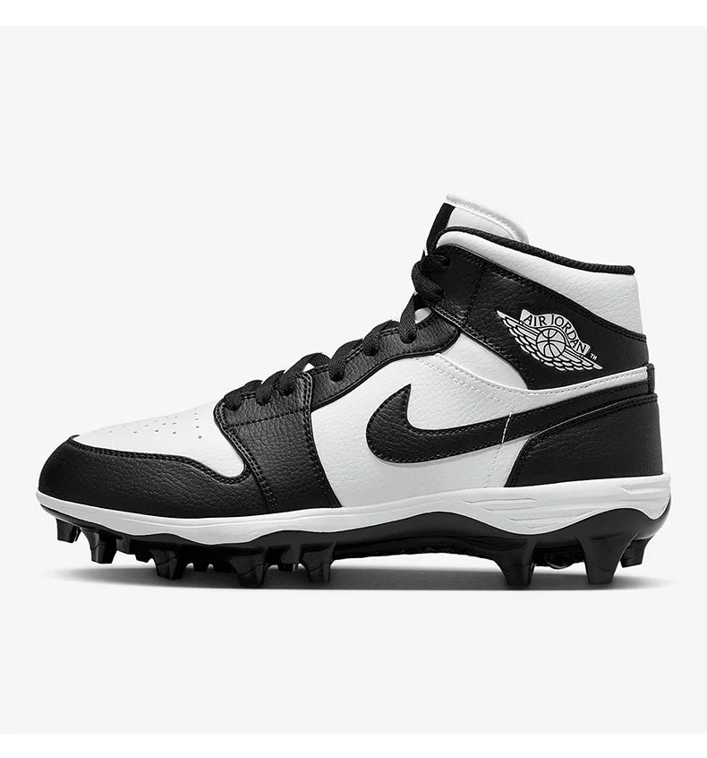 Nike Authentic Jordan moški trening čevlji za nogomet FJ6805-100
