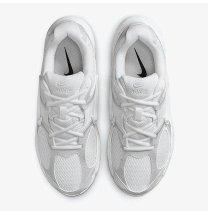 Nike uradni originalni ženski treningovski dihalni športni čevlji V5 RNR HQ7901-101