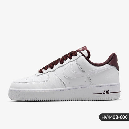 Originální dámské nízké retro lehké volnočasové tenisky Nike Air Force 1 HV4403-600