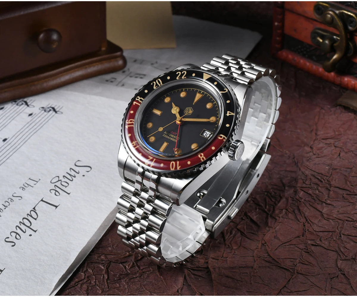 San Martin 40mm SN0005 Retro GMT NH34 Automatic Distressed Patina Dial Bi-color Sapphire Bezel Jubilee Mens Watches 20Bar Lume