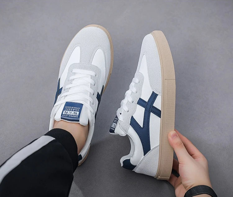 Men's Casual Shoes  New Fashion Lightweight Casual Outdoor Walking Shoes Sneakers Anti-slip Flat Men's Shoes