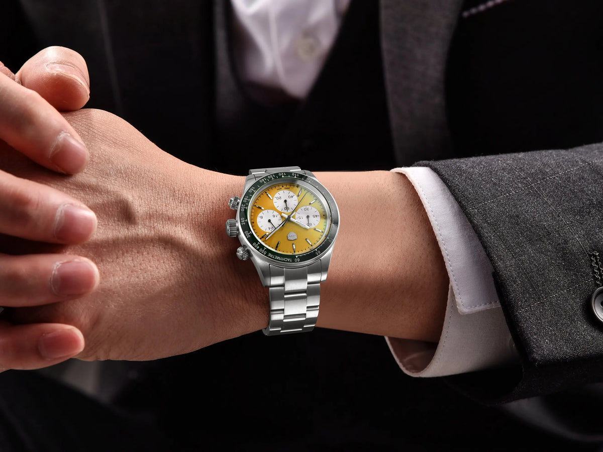 Rossitimi Casual Elegance Men Quartz Watch  Light Luxury Premium Stainless Steel Sapphire Small Three-Pin Luminous Diving Watch