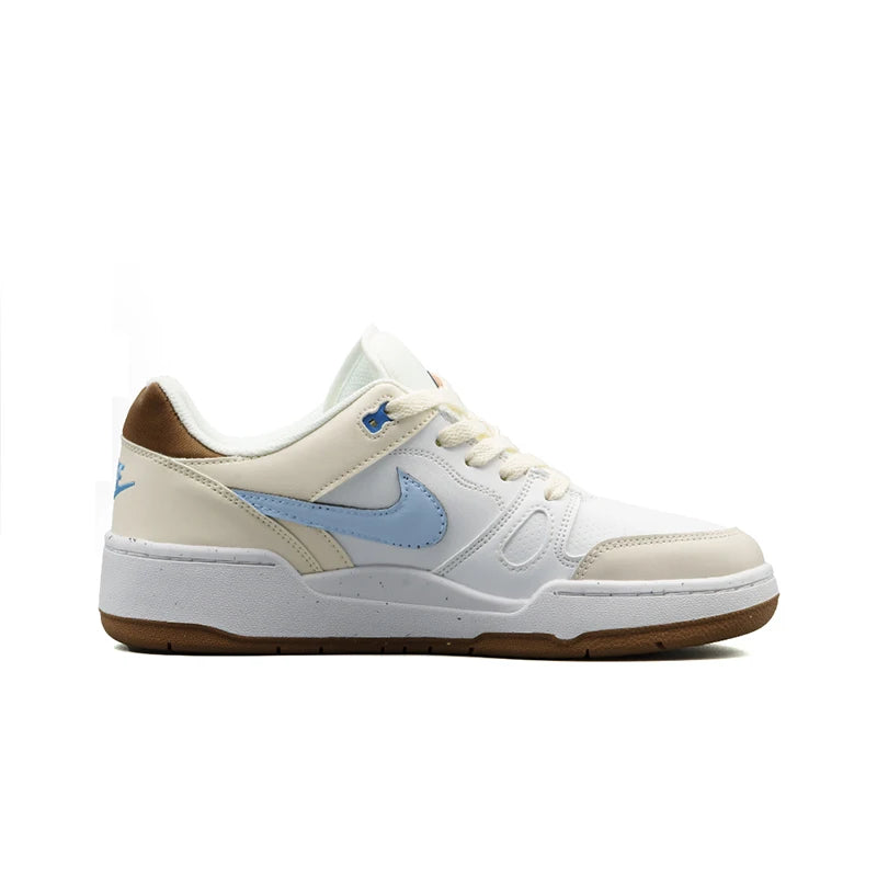 Individuell gestaltete Sneaker: Nike Full Force Sneaker | Frischer Reisestil | Bequeme, vielseitige Low-Top-Skateschuhe für Herren
