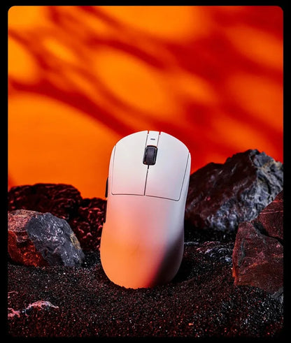 ATK Dragonfly A9 kabellose Bluetooth-Gaming-Maus, ergonomisches Design, schnelle Reaktion, PAW3950 Ultra, 800mAh, leicht, 8KHz, E-Sports