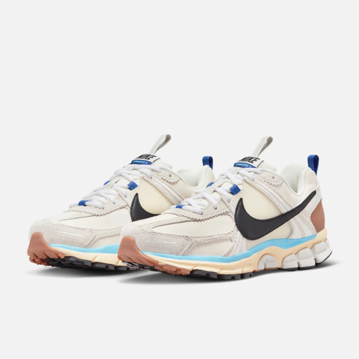 Nike uradni originalni ženski retro tekaški copati Zoom Vomero 5 z zračnim podplatom HF4524-111