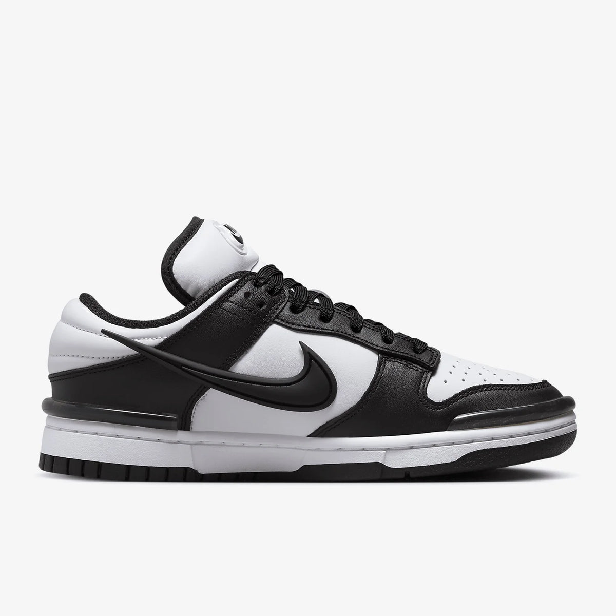 Uradni avtentični Nike ženski minimalistični vsakodnevni čevlji z zračnim materialom, vezalkami in debelo podplatjo DZ2794-001