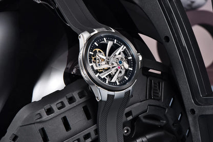 Ceas pentru bărbați PAGANI DESIGN – Model mecanic automat de lux, de tip „schelet” (cu mecanism expus), dotat cu un tourbillon, sticlă de safir cu tratament antireflex, rezistent la apă și luminescent.