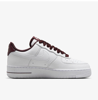 Originální dámské nízké retro lehké volnočasové tenisky Nike Air Force 1 HV4403-600