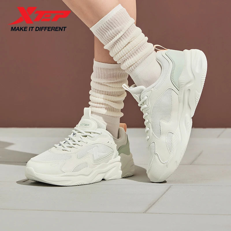 Xtep Women's Running Shoes 2025 Summer New Durable Lightweight Casual Shock-Absorbing Breathable Mesh Sneakers 875418110054