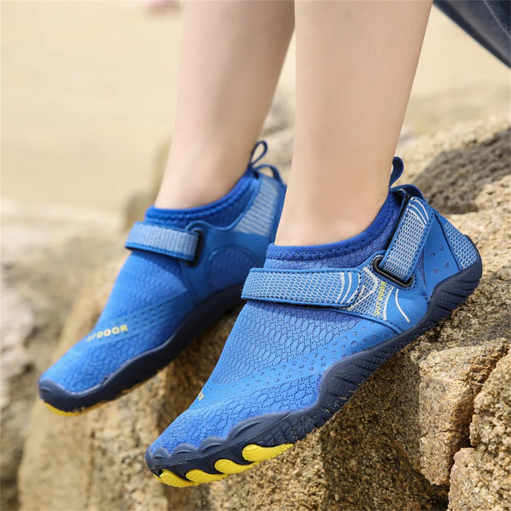 Kids Aqua Shoes Summer Beach Five Fingers Barefoot Water Shoes Swimming Lightweight Non-slip Seaside River Children Sneakers