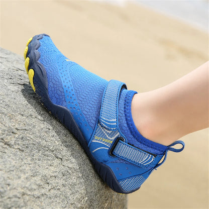 Kids Aqua Shoes Summer Beach Five Fingers Barefoot Water Shoes Swimming Lightweight Non-slip Seaside River Children Sneakers