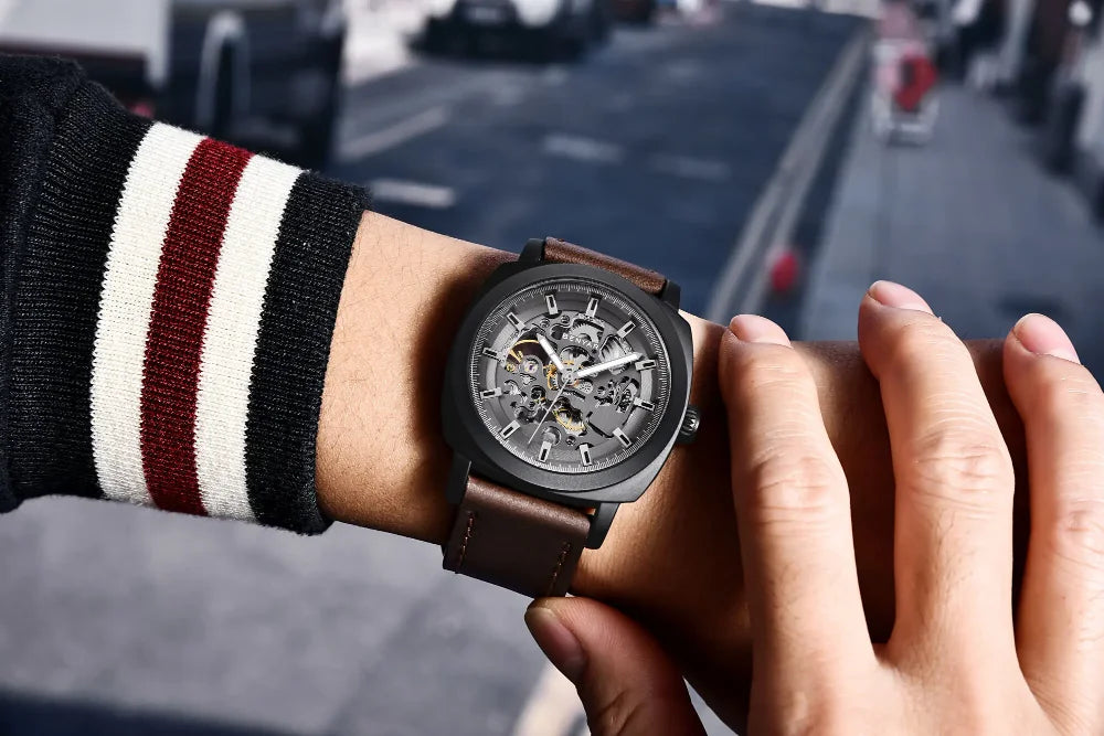 BENYAR Watch for Men Luxury Skeleton Tourbillon Automatic Mechanical Men's Watch 30M Waterproof Leather Strap Sports Reloj Hombre