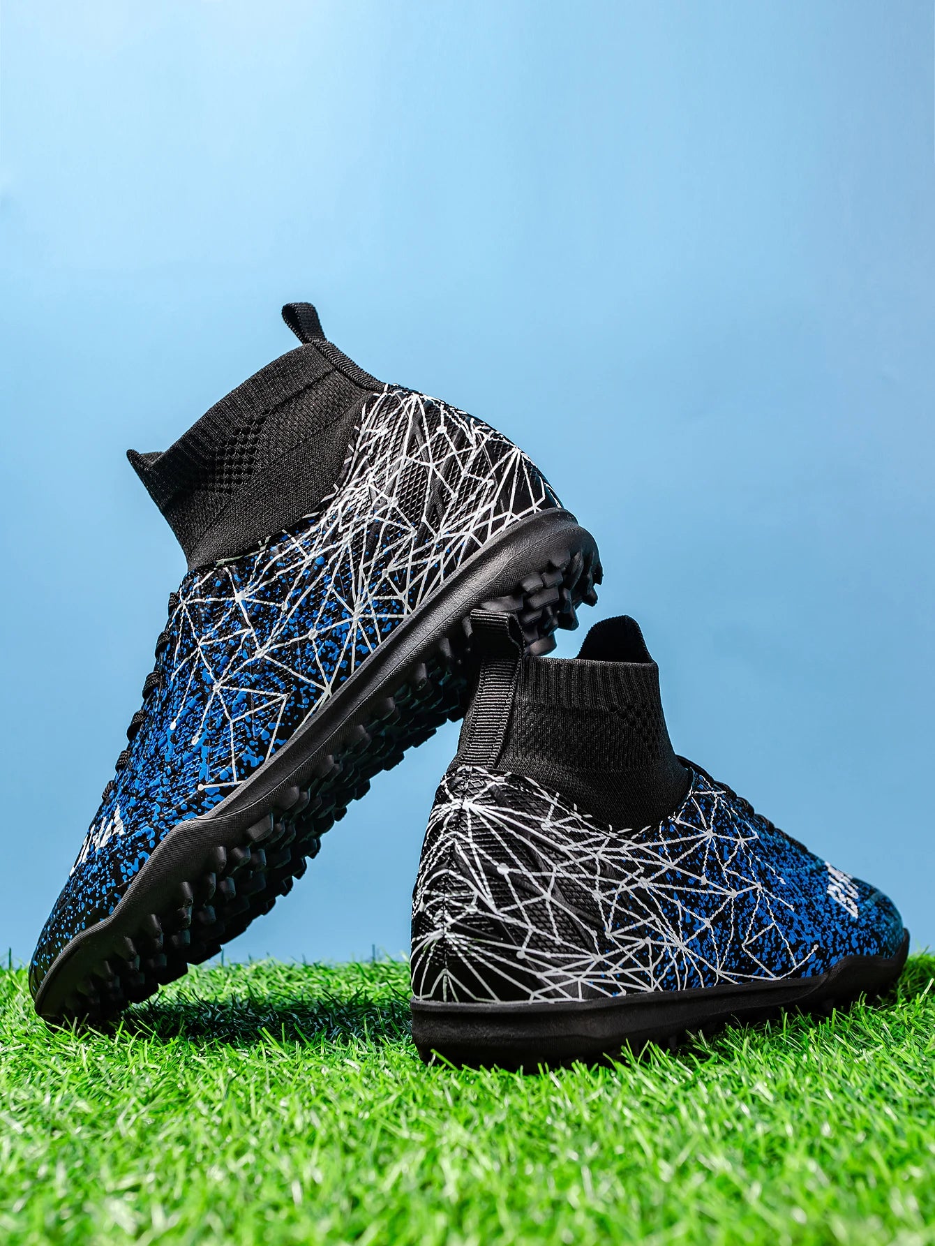 TF Soccer Shoes For Kids Youth PU Fabric Upper Rubber Sole Wear-Resistant Non-Slip Training Football Boots