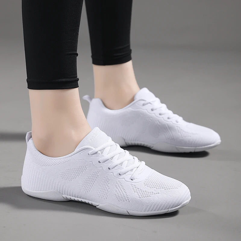 Marwoo Sneakers bianche da cheerleading per ragazze - Scarpe sportive leggere da allenamento, camminata e tennis per bambine e donne - 2316