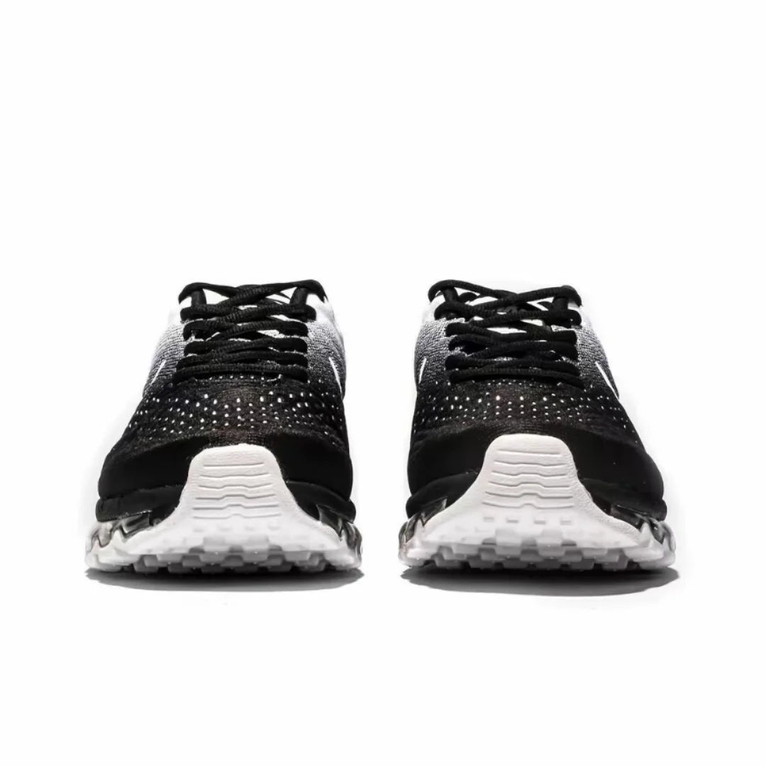 Nikeova nova vizualna serija Air Max z zračno blazino po celotni dolžini, udobna in udarce blažijoča, lahka in trpežna obutev za prosti čas 849559-010