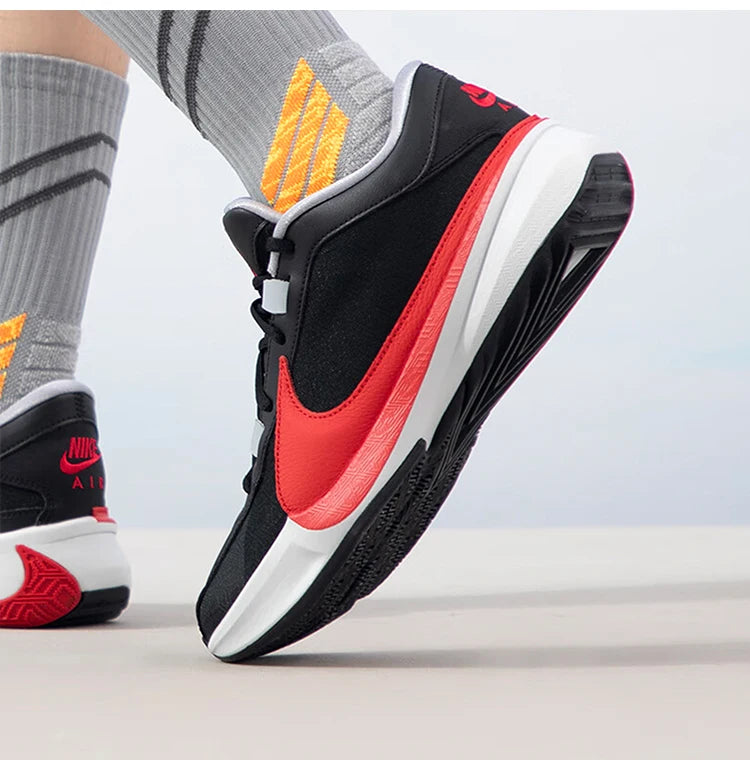 Uradni originalni moški košarkarski trening čevlji Nike Zoom Freak 5 EP DX4996-004
