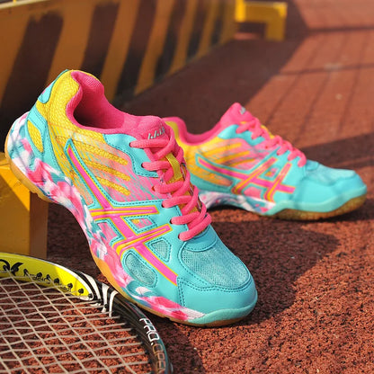 2022 new women's sneakers, men's badminton shoes, light black breathable female outdoor sports training shoes, women's athletics sports green