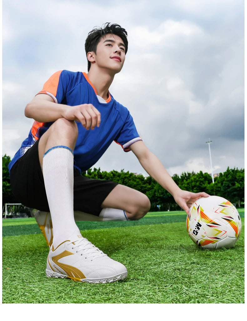 Profesionalni moški nogometni čevlji, nogometni superge za odrasle, za notranjo uporabo, za futsal, ultralahki, protizdrsni, športni, odporni proti obrabi, nogavice