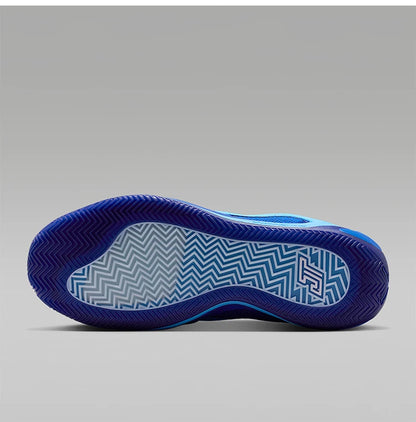 Nike Authentic Jordan moške modne košarkarske copate z oblazinjenim podplatom HQ4613-401