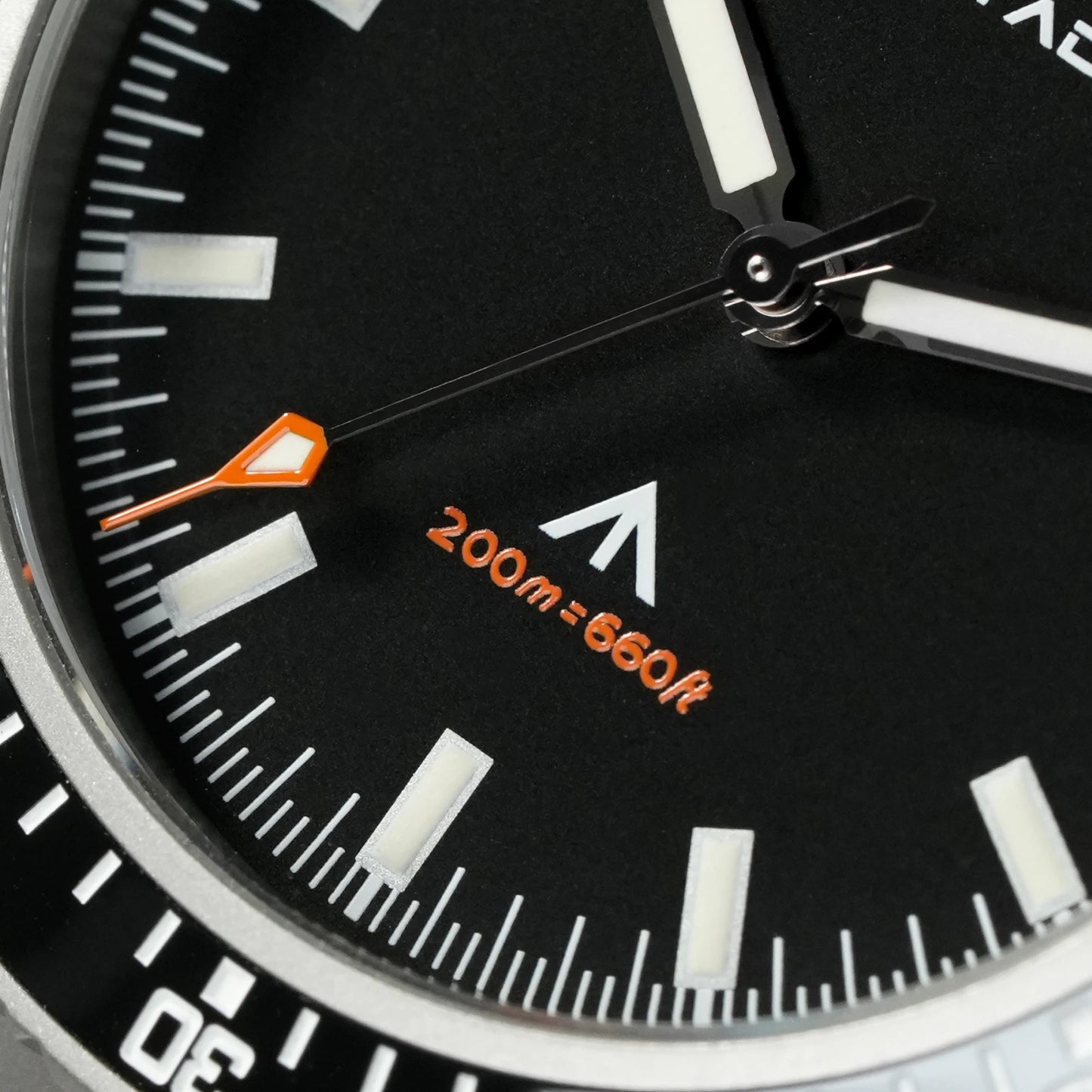 MILITADO ML25 VH31 Sweep Second Quartz Watch Men Swiss Ronda 515 Movement 200m Sapphire Crystal Ceramic Bezel 316L Steel Watches