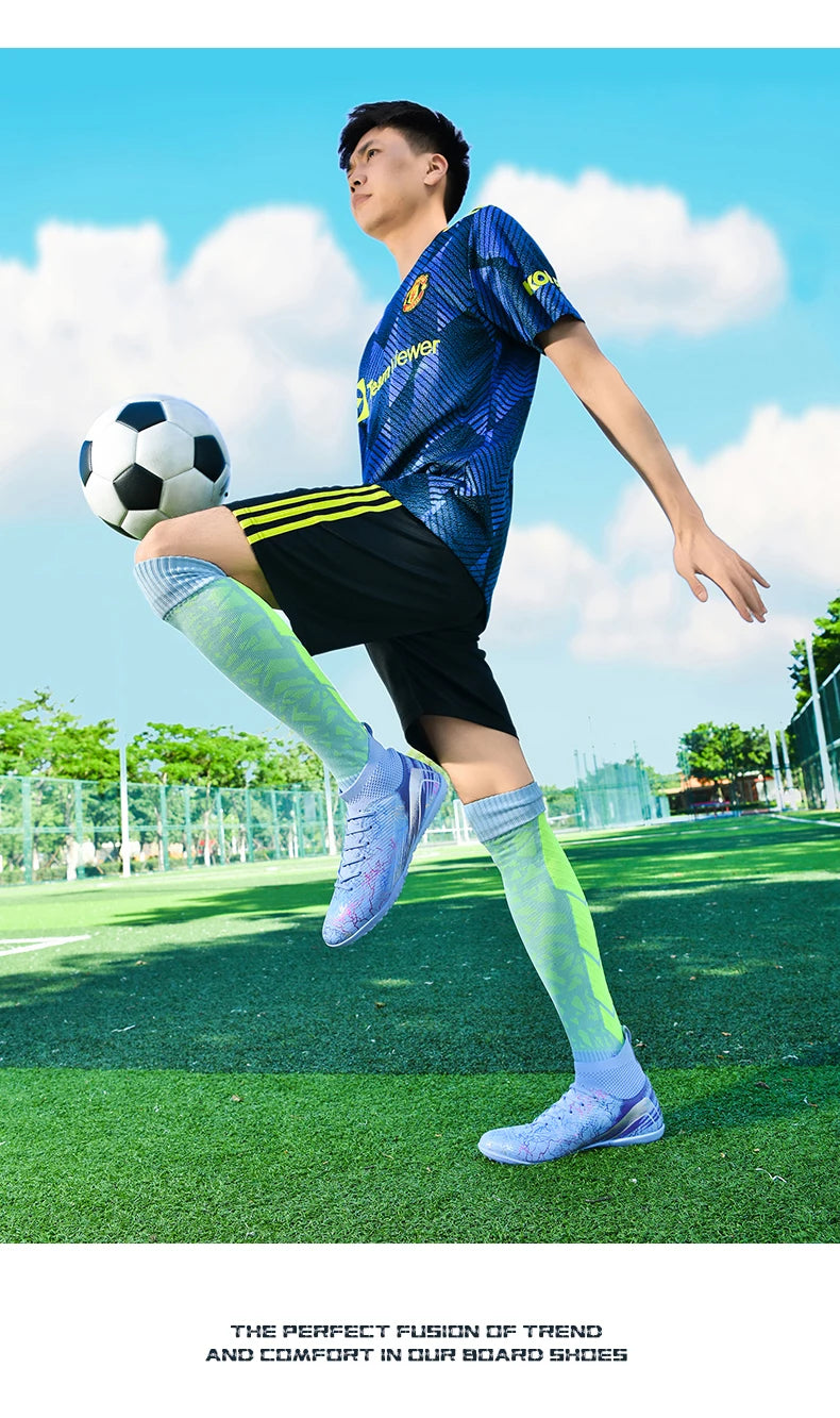 Men Professional Football Shoes Society Cleats Soccer Shoes Original Indoor Football Field Boots Grass Training TF/FG Sneaker