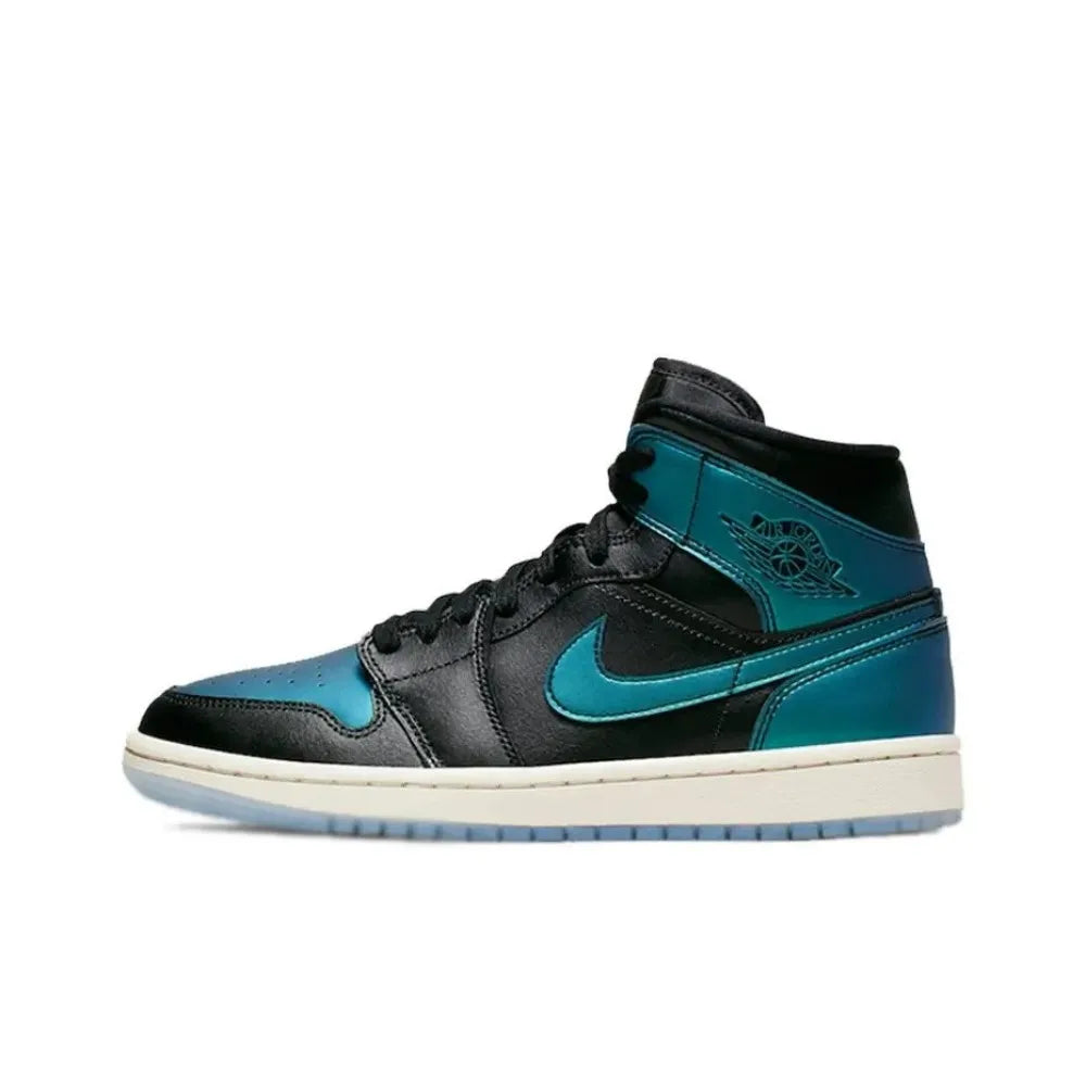Nike Air Jordan 1 Mid unisex košarkarski copati, klasičen dizajn, protizdrsni in trpežni, izjemna zmogljivost BQ6472-009