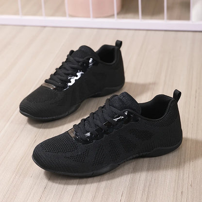 Marwoo Sneakers bianche da cheerleading per ragazze - Scarpe sportive leggere da allenamento, camminata e tennis per bambine e donne - 2316