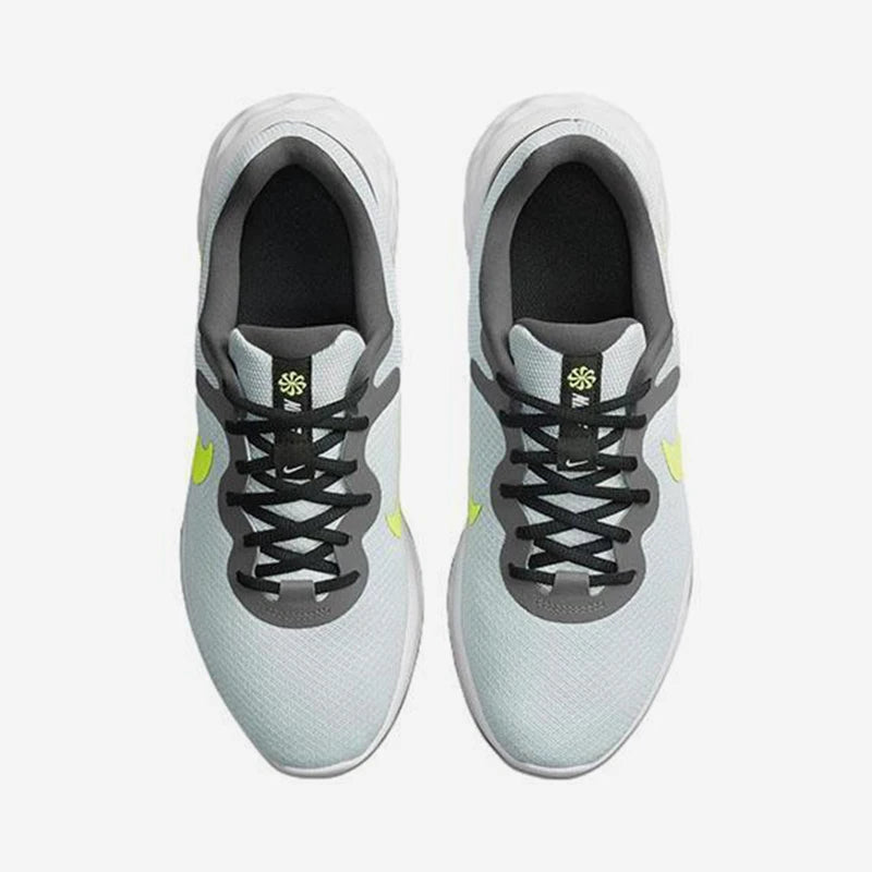 Nike originalni moški športni tekaški čevlji REVOLUTION 6 z blaženjem udarcev DR9882-001