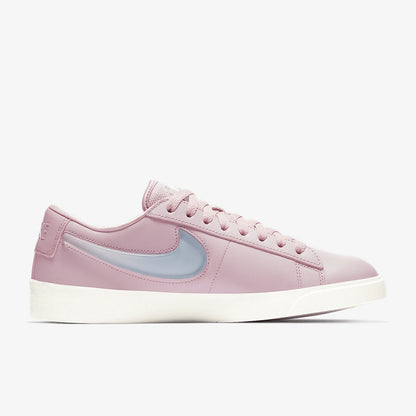 Nike Genuine Spring BLAZER LOW LX naisten nauhalliset lenkkarit AV9371-500